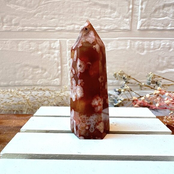 Gorgeous Small Carnelian with Flower Agate Tower - Picture 2 of 7